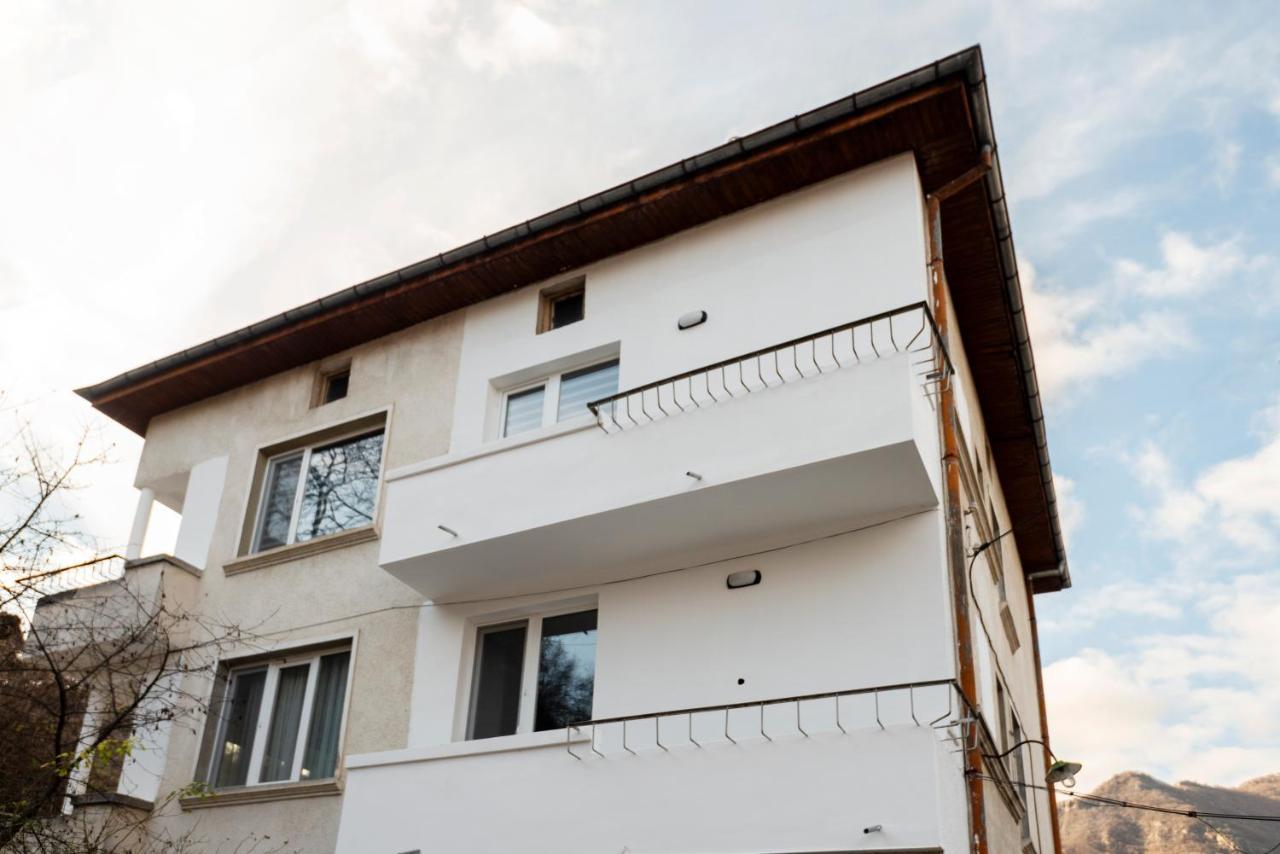 Apartamento Devin Coworking & Coliving Exterior foto